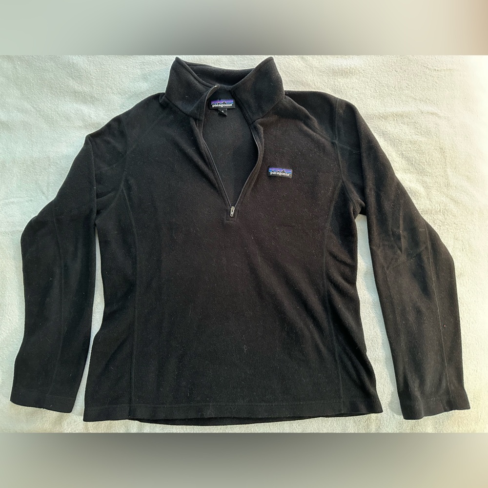 Patagonia Women’s MicroFleece 1/4 Zip Fleece